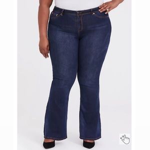 Torrid size 30 bootcut jeans